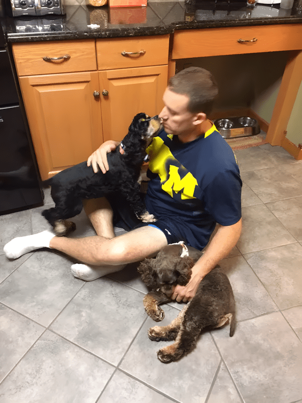 Tiltakozott, morgott… most meg már becézgeti 1584 20 edesapa aki talan eszre sem vette de feladta az elveit10.jpg