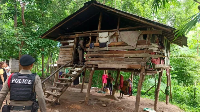 Kutyák között nőtt fel a 8 éves kisfiú – ugatással kommunikált, amikor rátaláltak 53 SEI 257837435 f93d