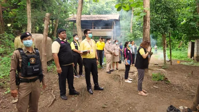 Kutyák között nőtt fel a 8 éves kisfiú – ugatással kommunikált, amikor rátaláltak 55 SEI 257837443 241f